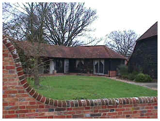 HWgardencott15a.JPG (280289 bytes)